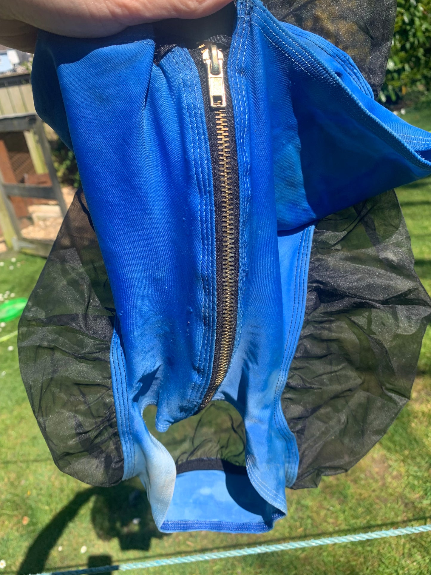 Lycra stretch zip up fly mask blue pony size