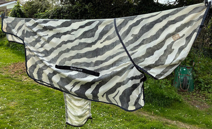 5’9 Bucas Buzz-Off Zebra Fly Rug
