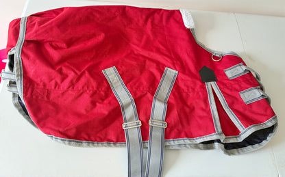 New 3’0 weatherbeeta no fill red turnout rug Shetland/pony/mini