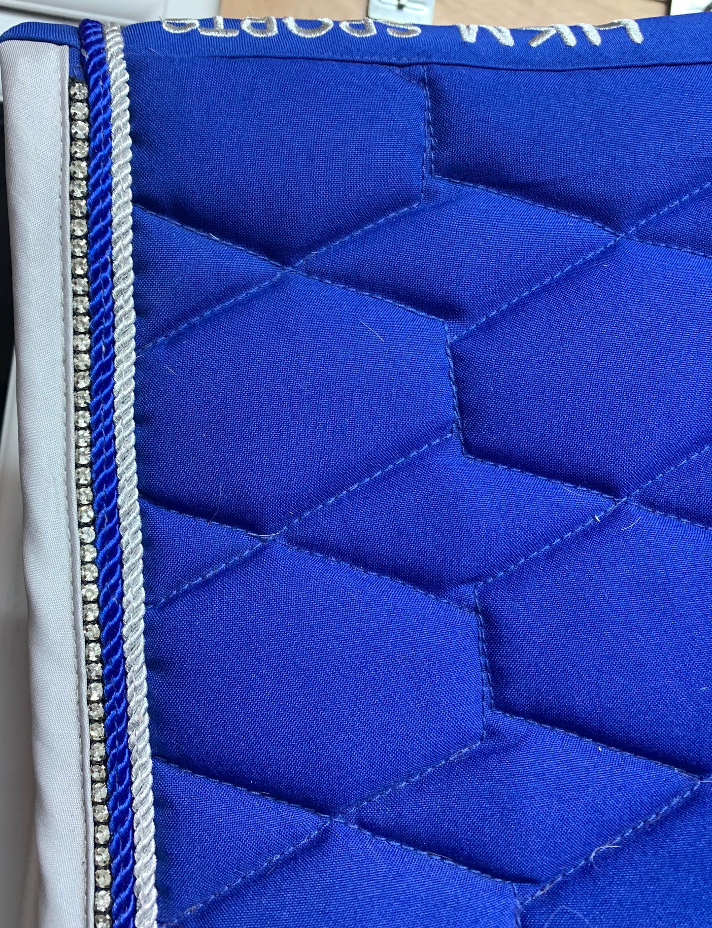 Royal blue matchy ears and saddle pad set
full size