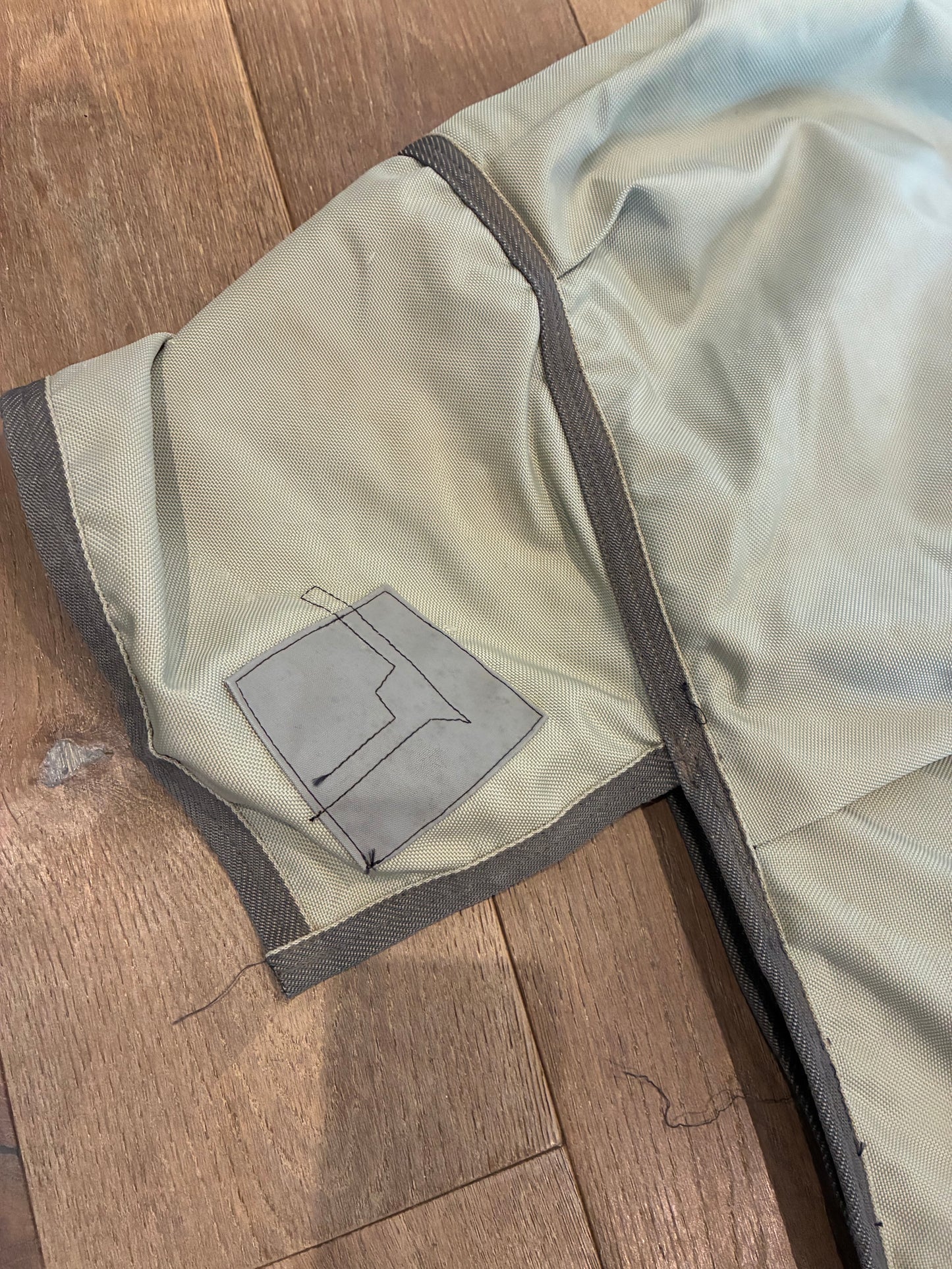 6’9” weatherbeeta high neck breathe easy medium turnout rug