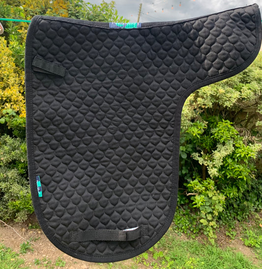 Nuumed griffin black dressage cut numnah size large