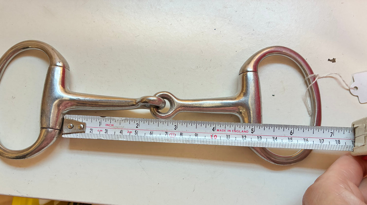 4.75” (4 3/4”) jointed snaffle bit