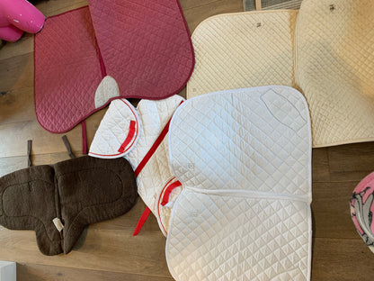 Pony size bundle of saddle pads ref1