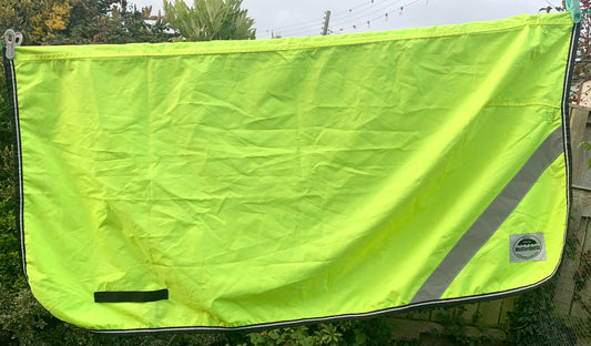 4’6” waterproof weatherbeeta yellow hi viz exercise rug