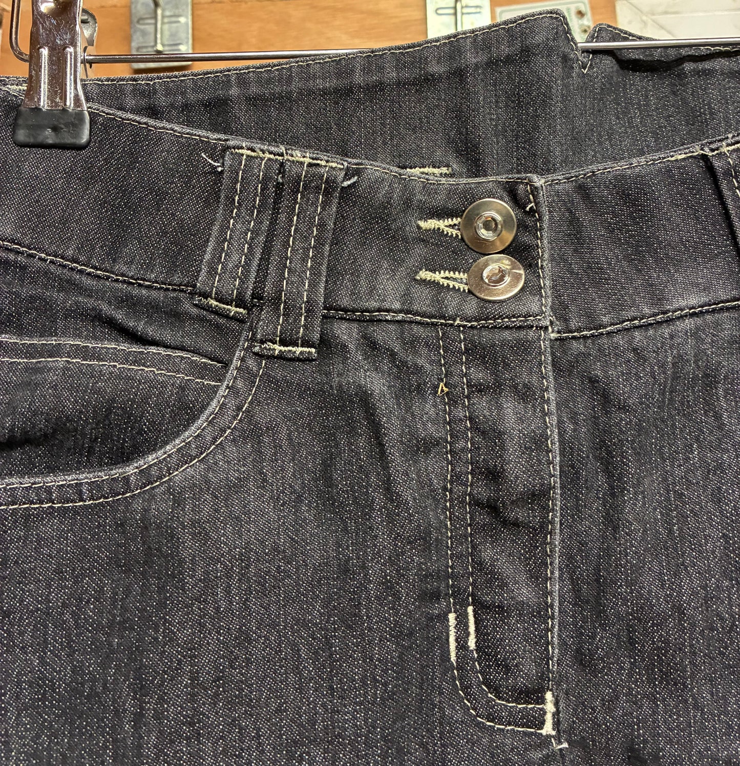 HKM DENIM JODHPURS SIZE 32