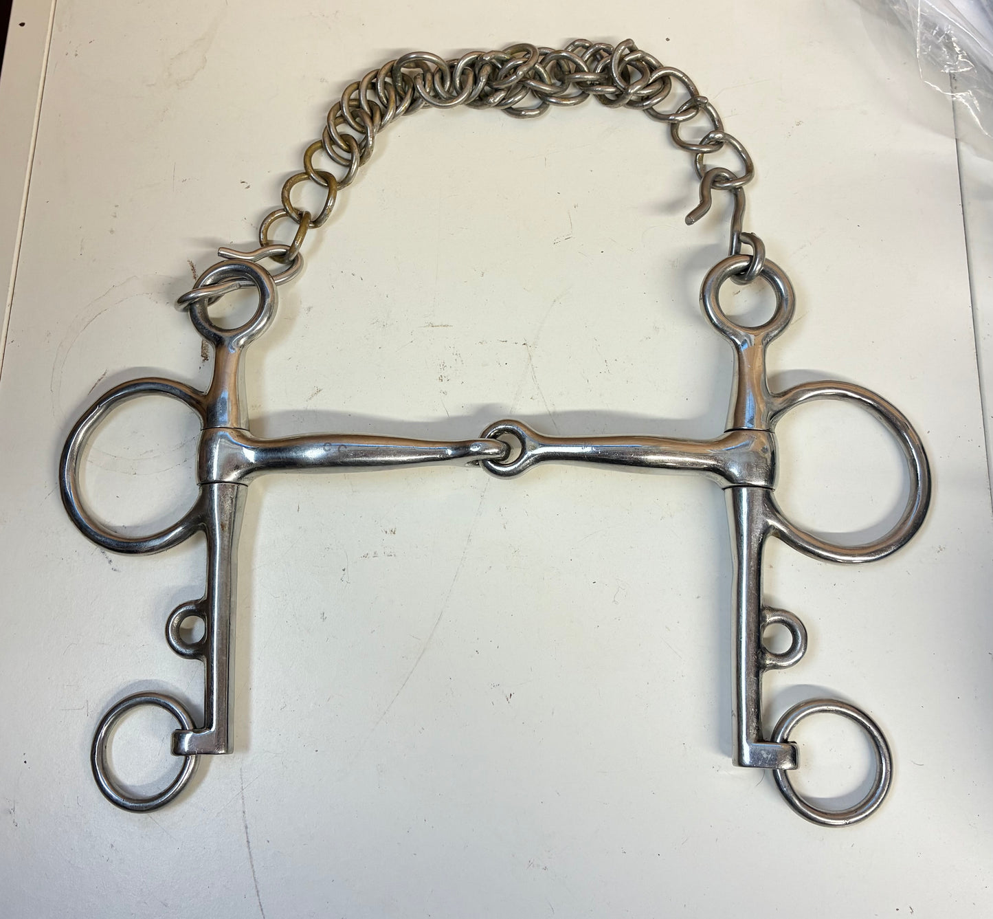 5.75” (5. 3/4”) jointed Pelham with curb chain