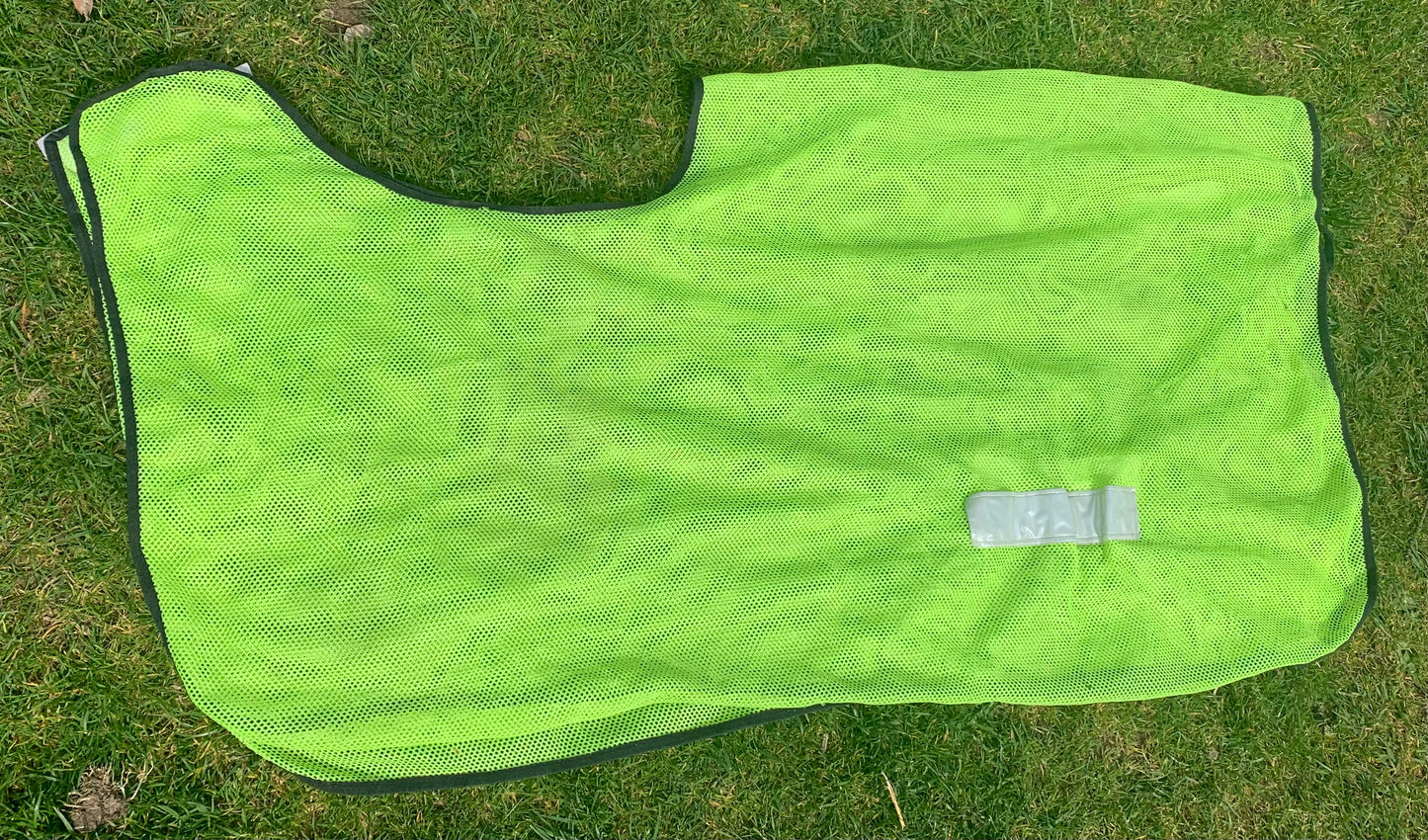 Mesh yellow hi viz exercise sheet