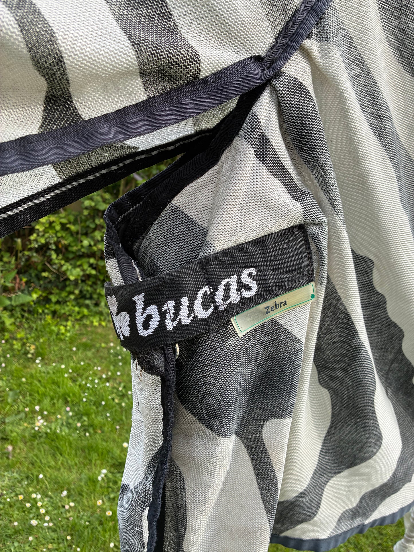 5’9 Bucas Buzz-Off Zebra Fly Rug
