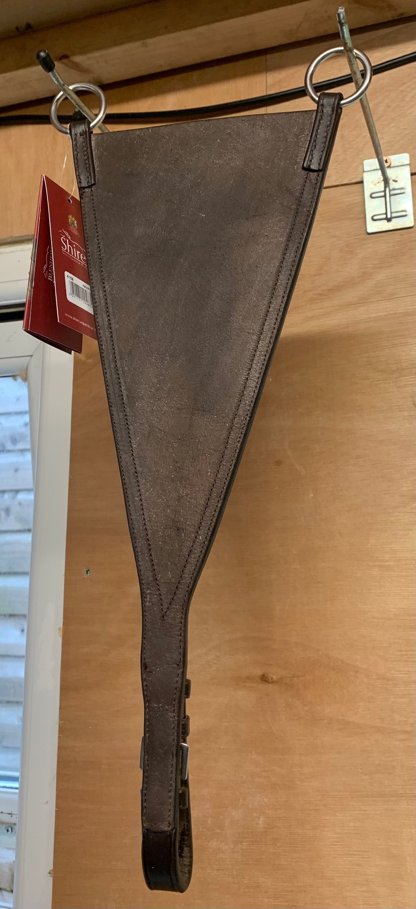 New with tag Shires Blenheim Bib Martingale Attachment Havana full size