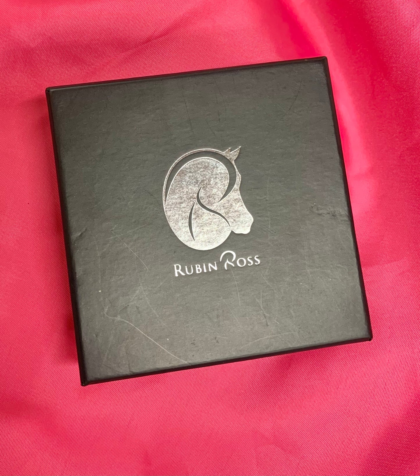 New Rubin Ross horse charm necklace