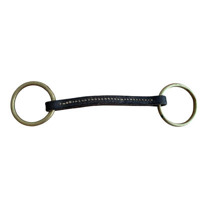 X3 Irish Martingales keeps the reins closer together for more control, and to prevent the reins from coming over the horse's head in the event of a fall.