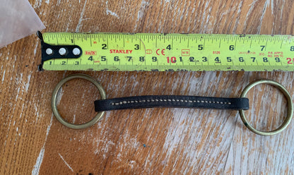 X3 Irish Martingales keeps the reins closer together for more control, and to prevent the reins from coming over the horse's head in the event of a fall.