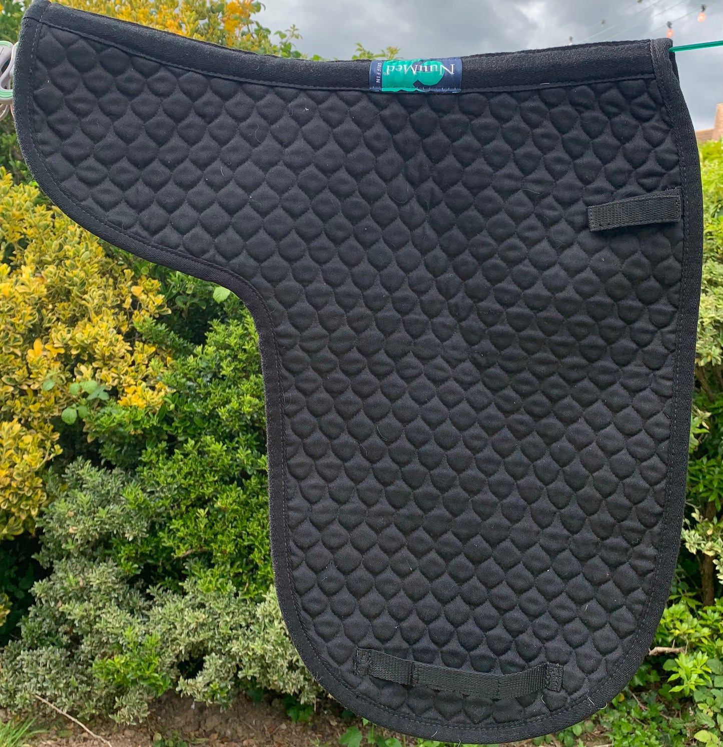 Nuumed griffin black dressage cut numnah size large