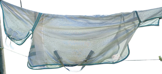 5’6 Masta vento fly rug with inti rub lining