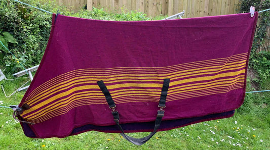 Approx 6’0” purple and yellow travel/sweat sheet or for layering up