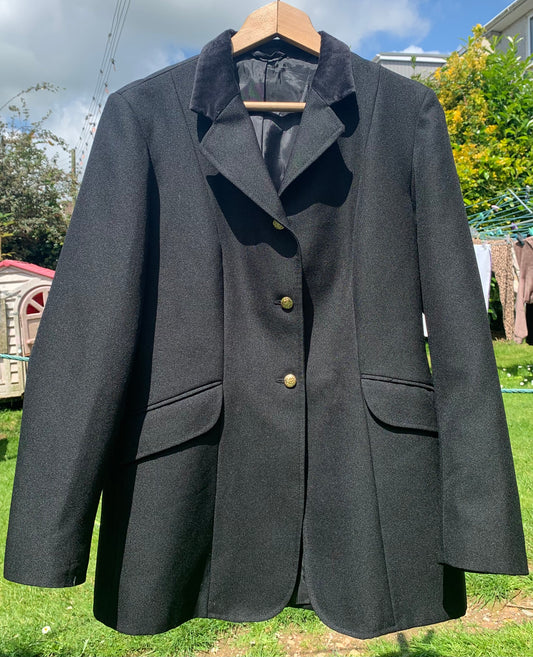 Shires cotswold black show jacket with velvet collar size 16