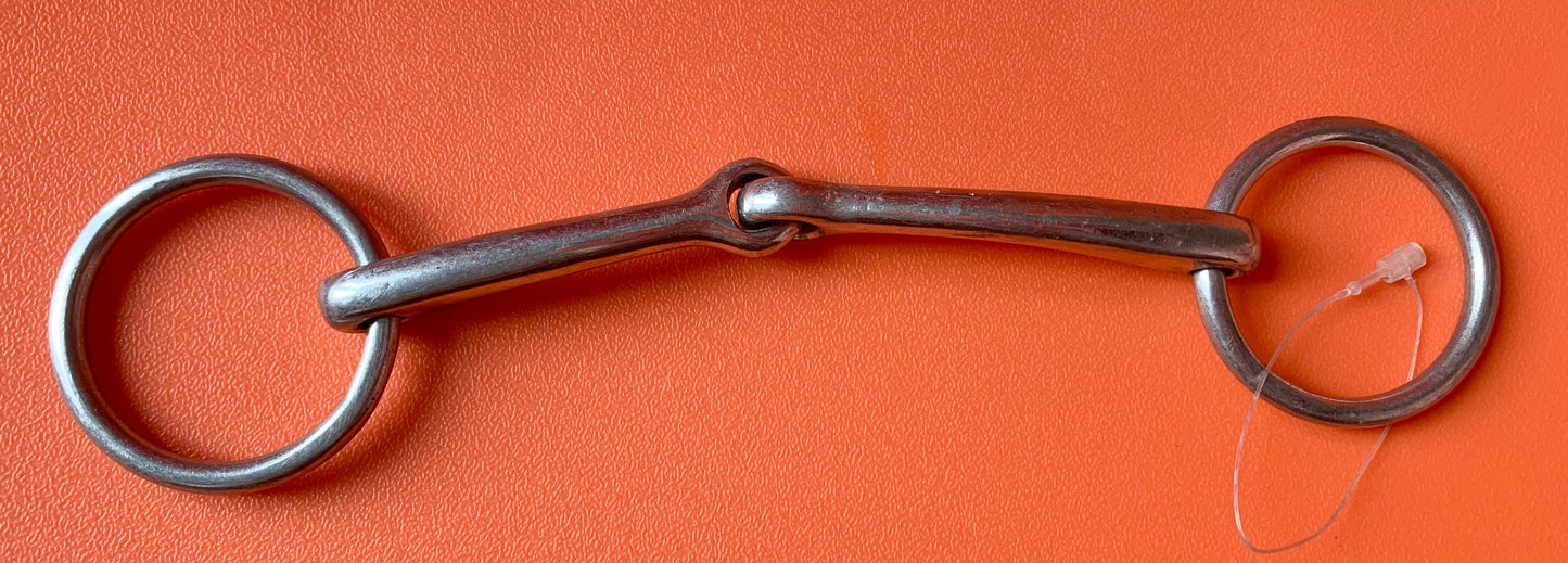 Unworn 5” jointed loose ring Brandon