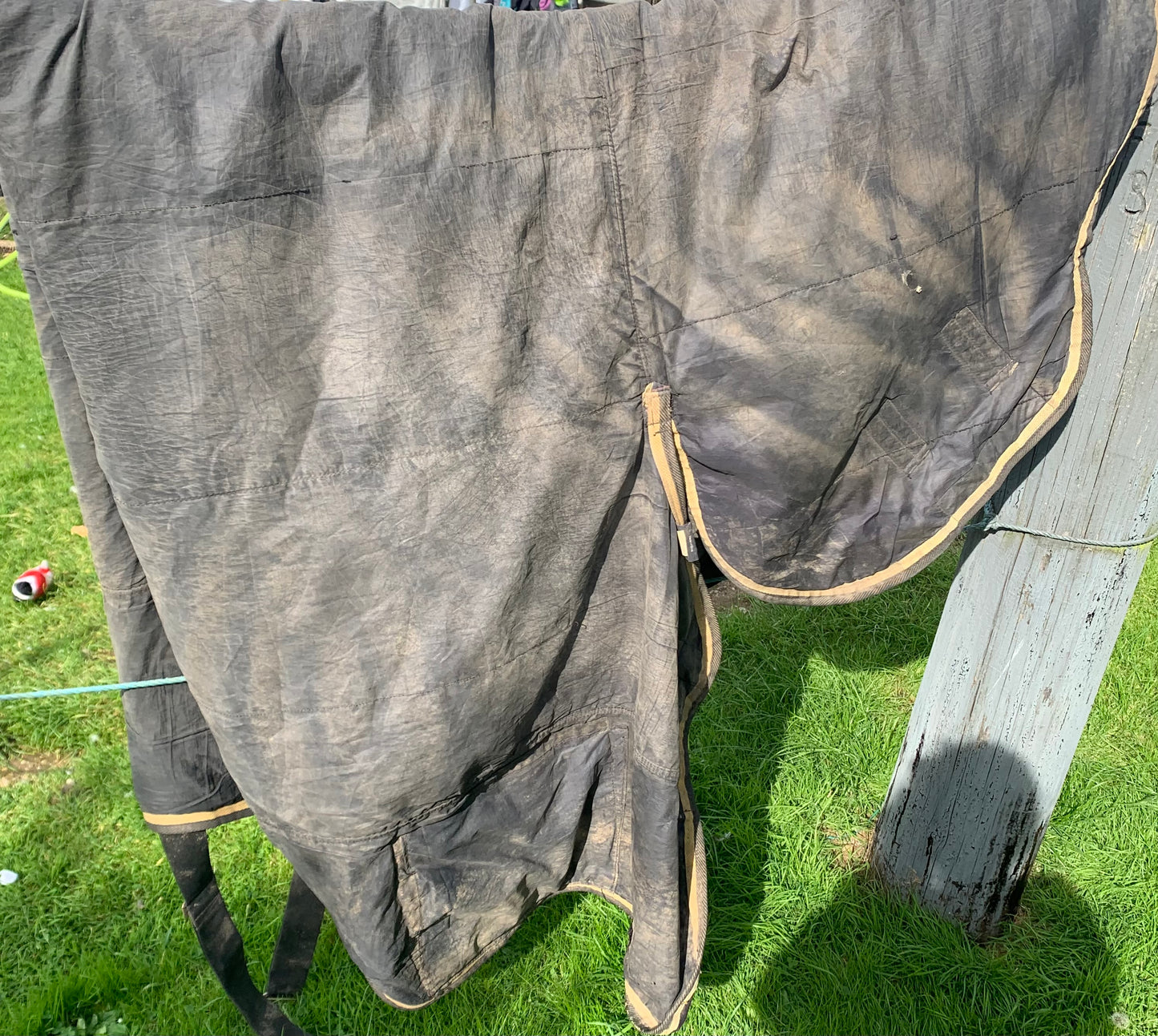 Shires 6’6” combo turnout approx 100g