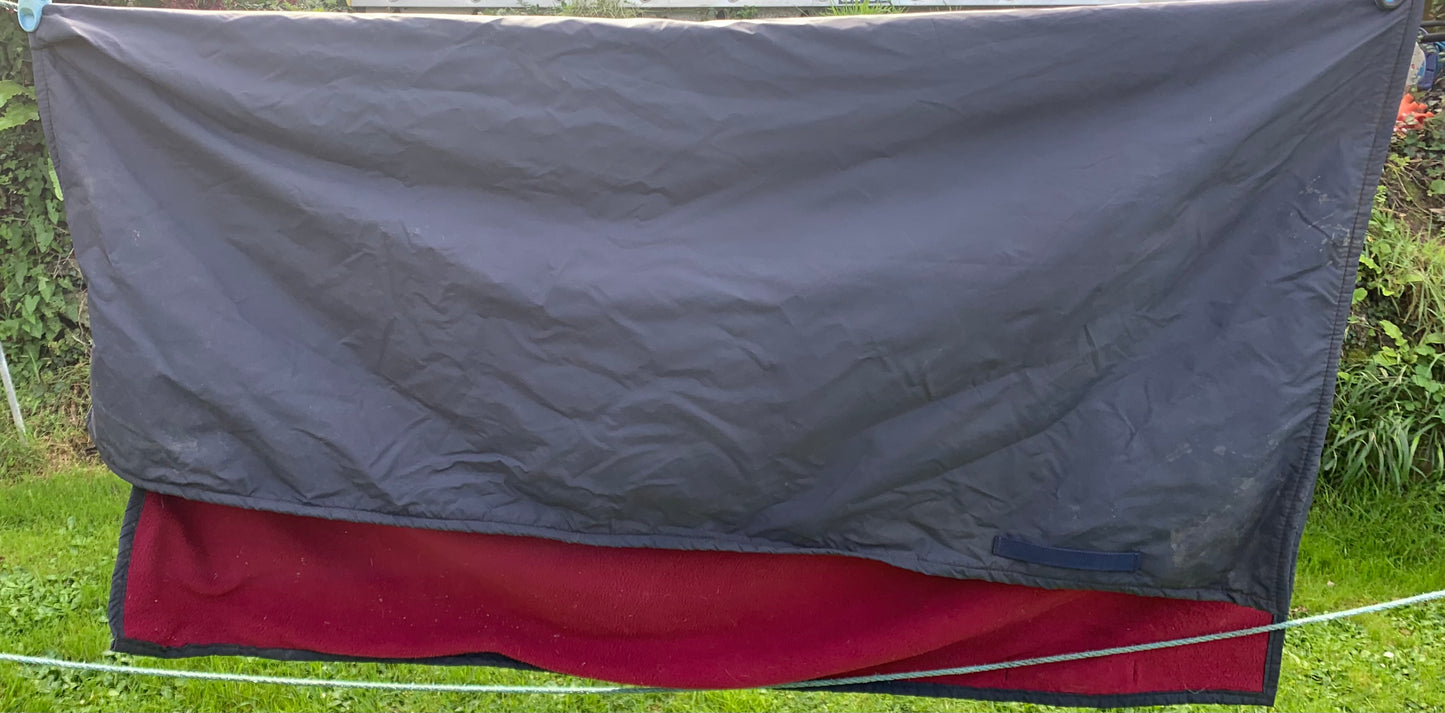4’3” waterproof fleece lined exercise sheet