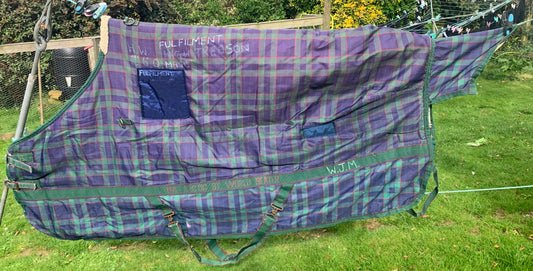5’9 thick heavy weight Sherpa fleece lined world beater turnout rug ref3