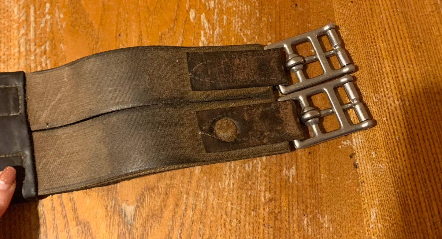 Mark todd brown 50” stud girth