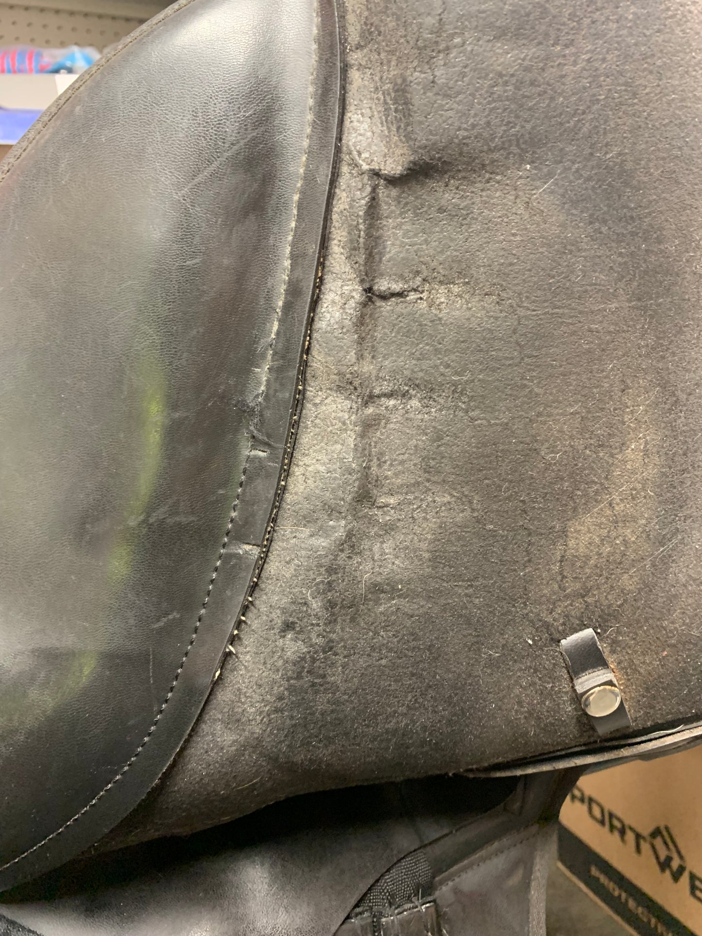 Thorowgood T4 (not adjustable) Black synthetic saddle 17.5” seat 8” width