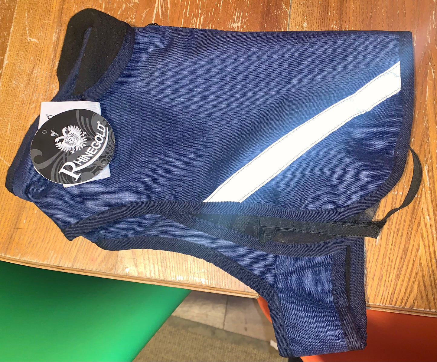 New with tag Size small (30cm) A 600denier waterproof dog coat