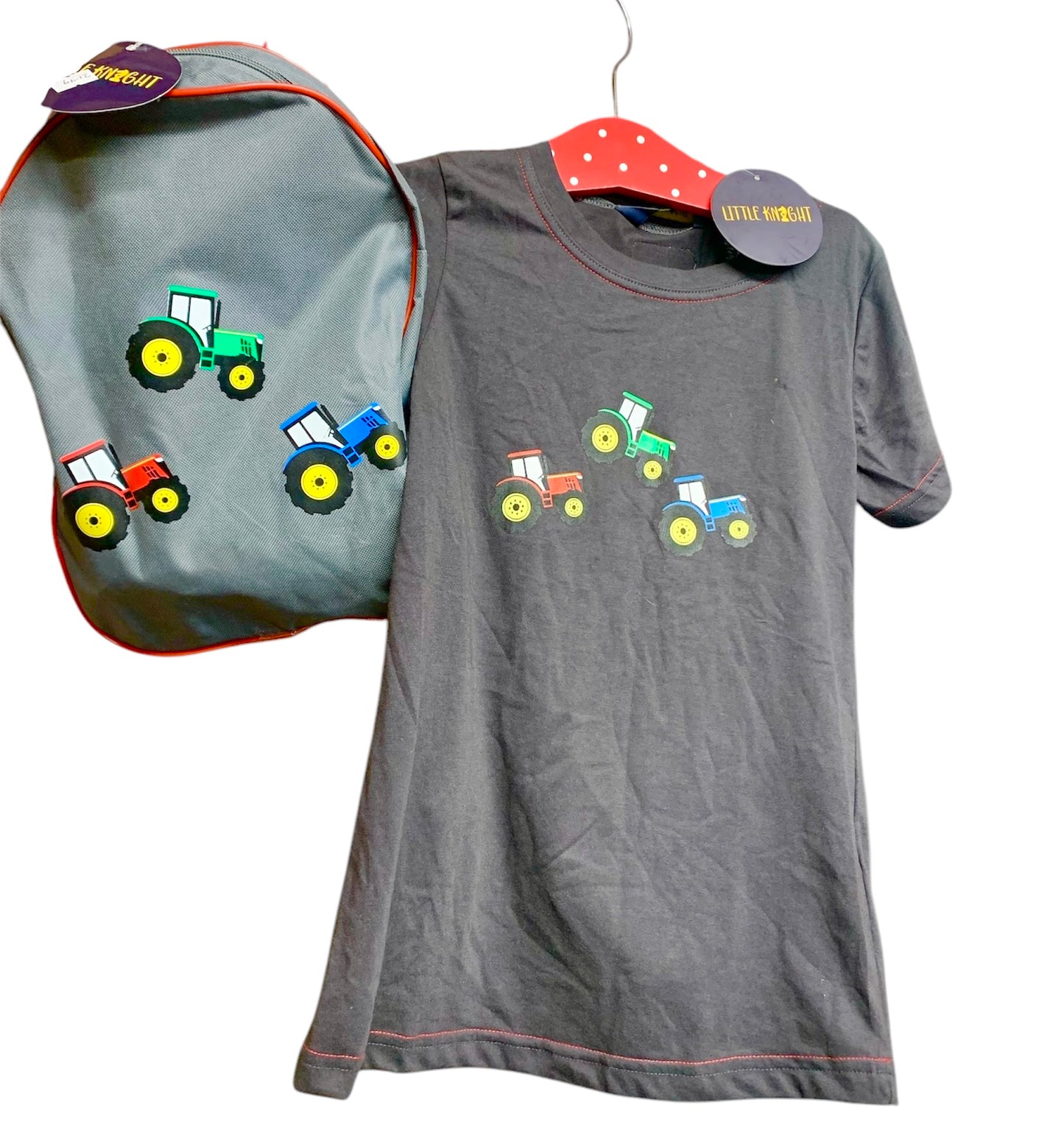 T -shirt and grooming kit set