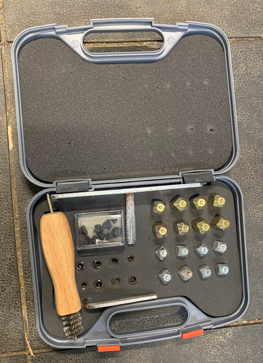 Complete Stud kit in carry case
