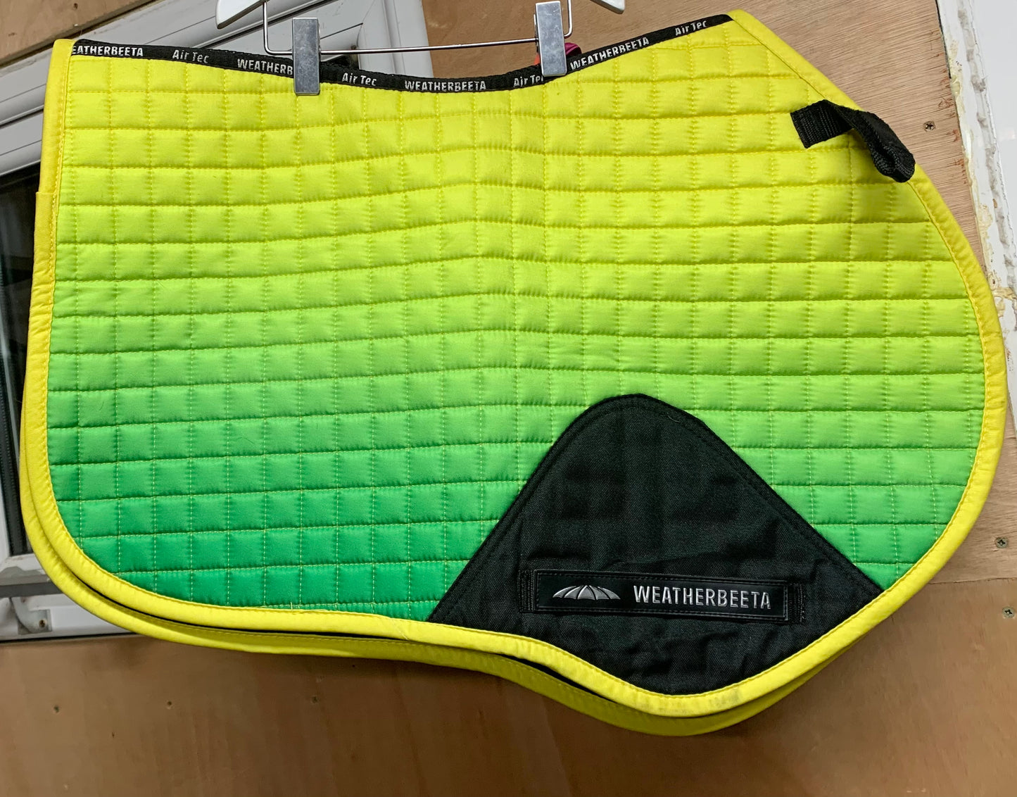 weatherbeeta ombre rainbow jump saddle pad And matching ears pony