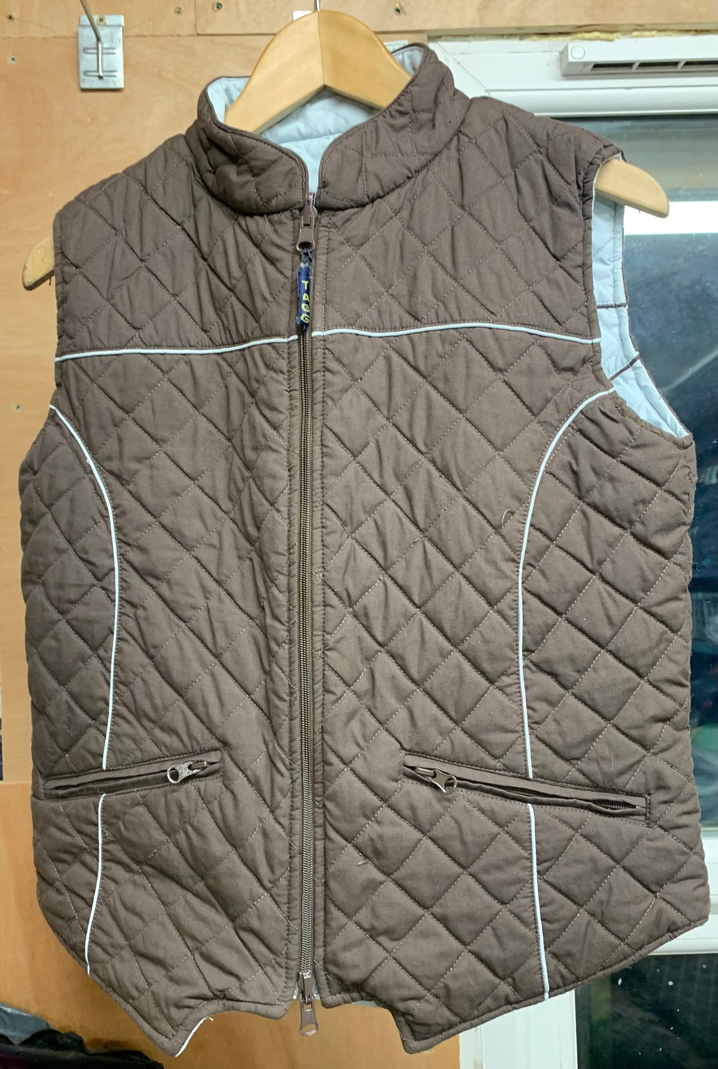 Tagg reversible gilet approx size 12