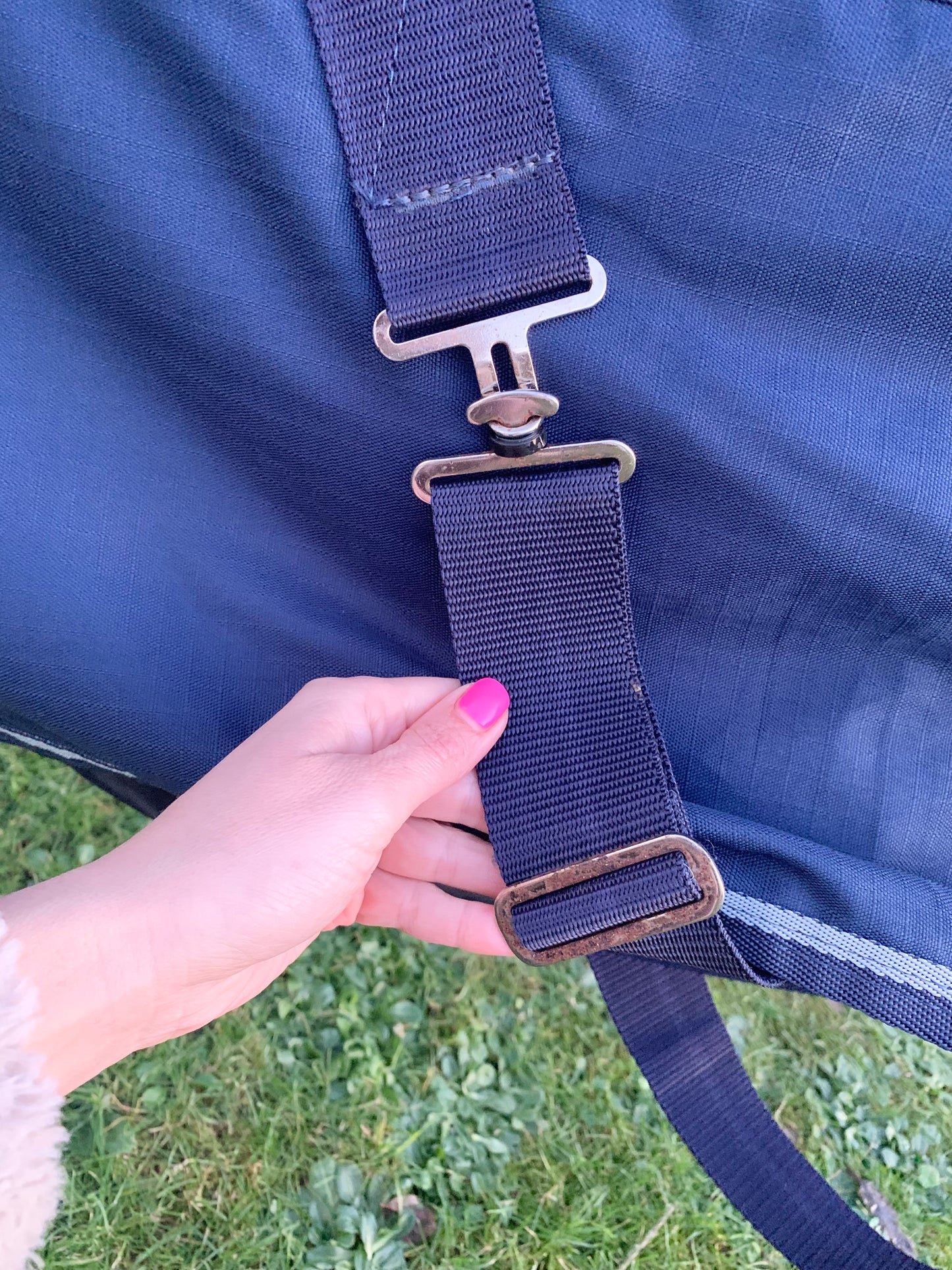 Professionally Washed and reproofed 6’0” Blue combo turnout rug approx 150g